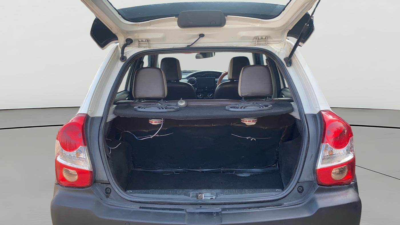 2014 Toyota Etios CROSS 1.4 VD, Diesel, Manual, 73,802 km, Boot Open Zoomed View