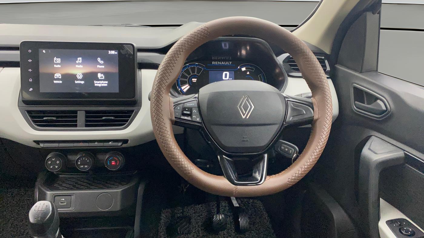 2025 Renault Kiger Emotion Turbo MT, Petrol, Manual, 14,938 km, Steering Wheel Close Up