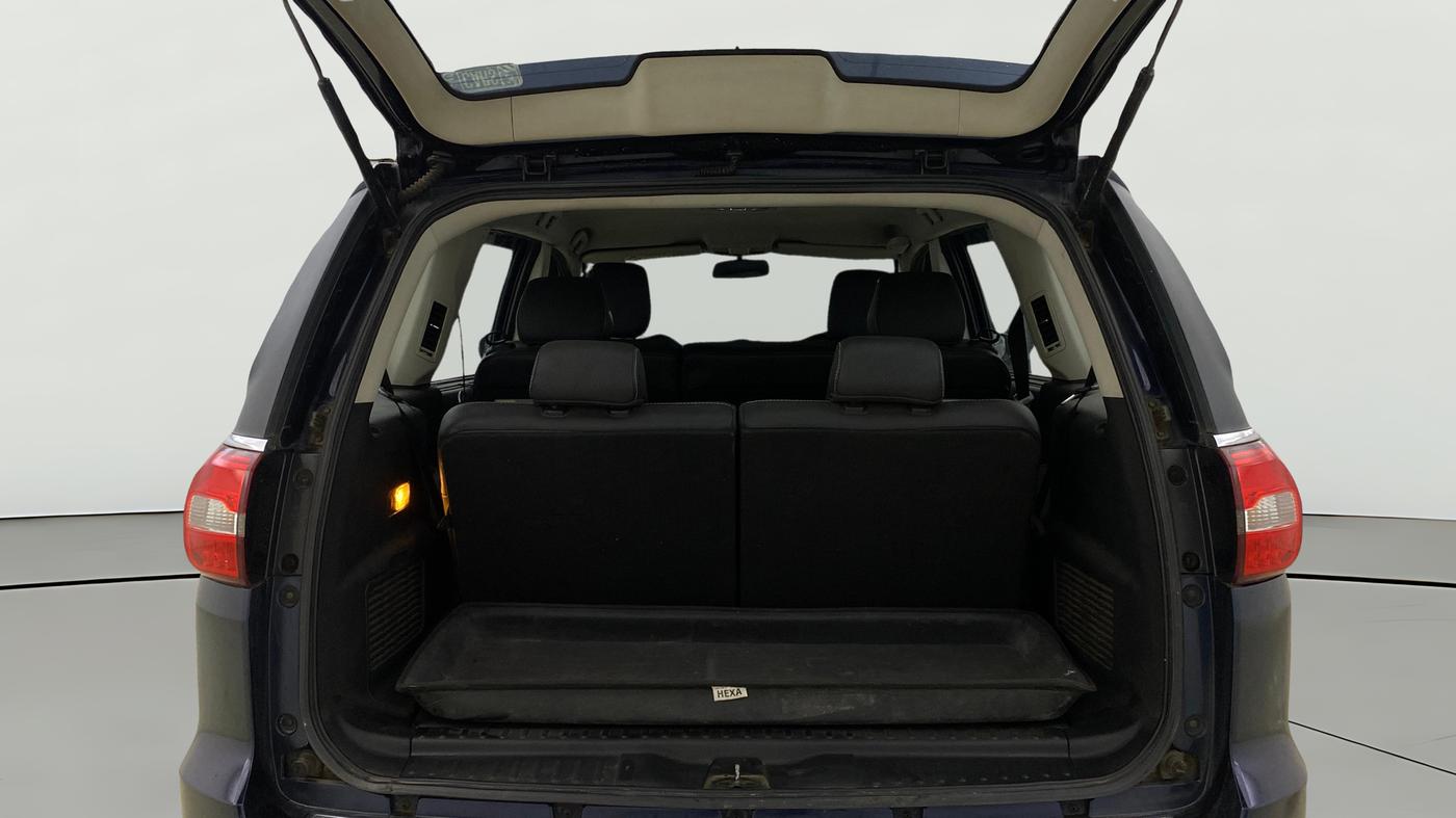 2018 Tata Hexa XTA 4X2 7 STR, Diesel, Automatic, 83,354 km, Boot Open Zoomed View