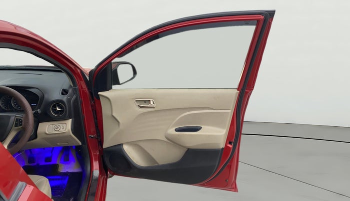 2019 Hyundai NEW SANTRO SPORTZ MT, Petrol, Manual, 89,815 km, RHS Front Door