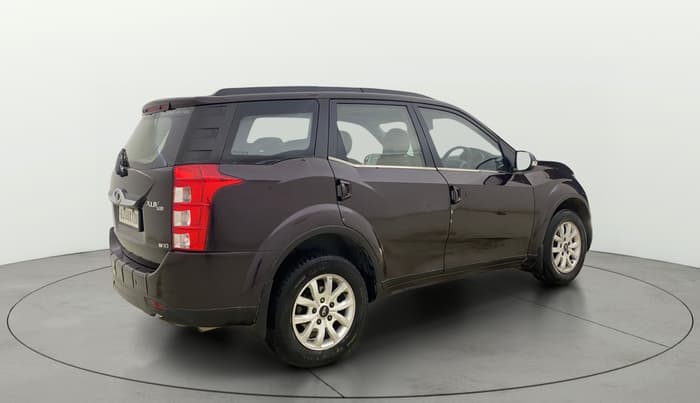 2017 Mahindra XUV500 W10, Diesel, Manual, 72,010 km, Right Back Diagonal