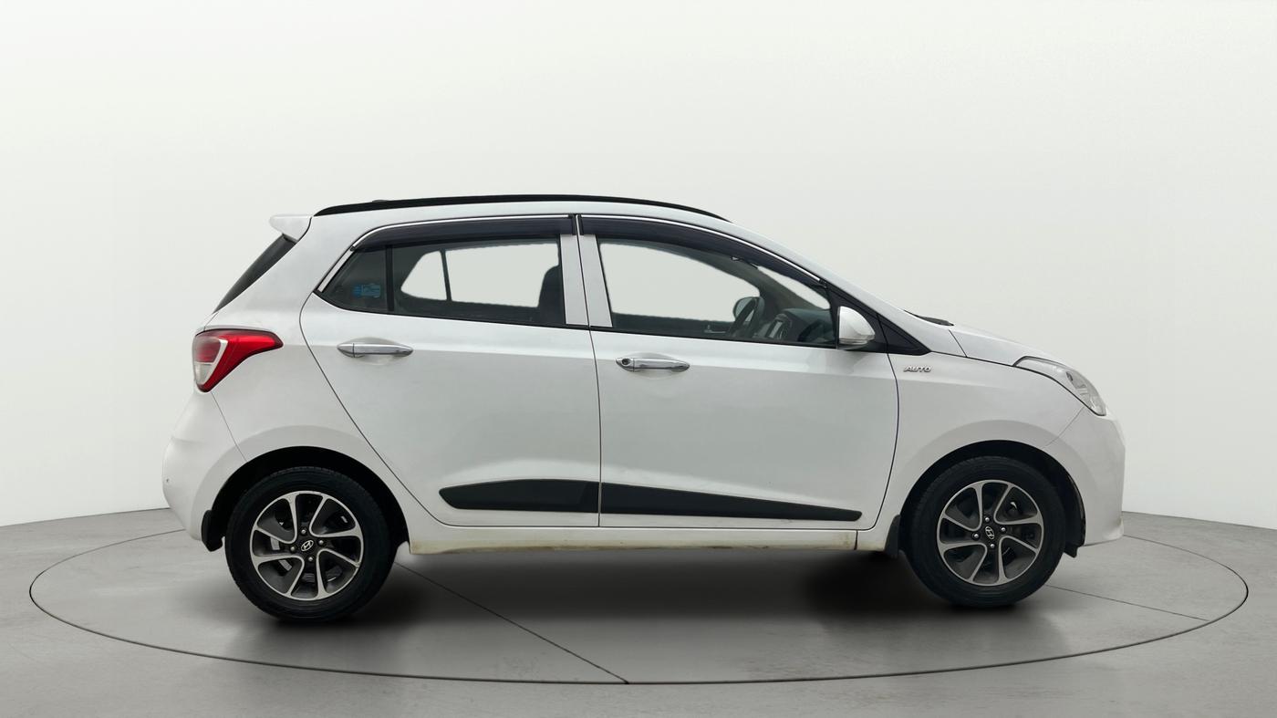 2019 Hyundai Grand i10 SPORTZ AT 1.2 KAPPA VTVT, Petrol, Automatic, 63,032 km, Right Side View