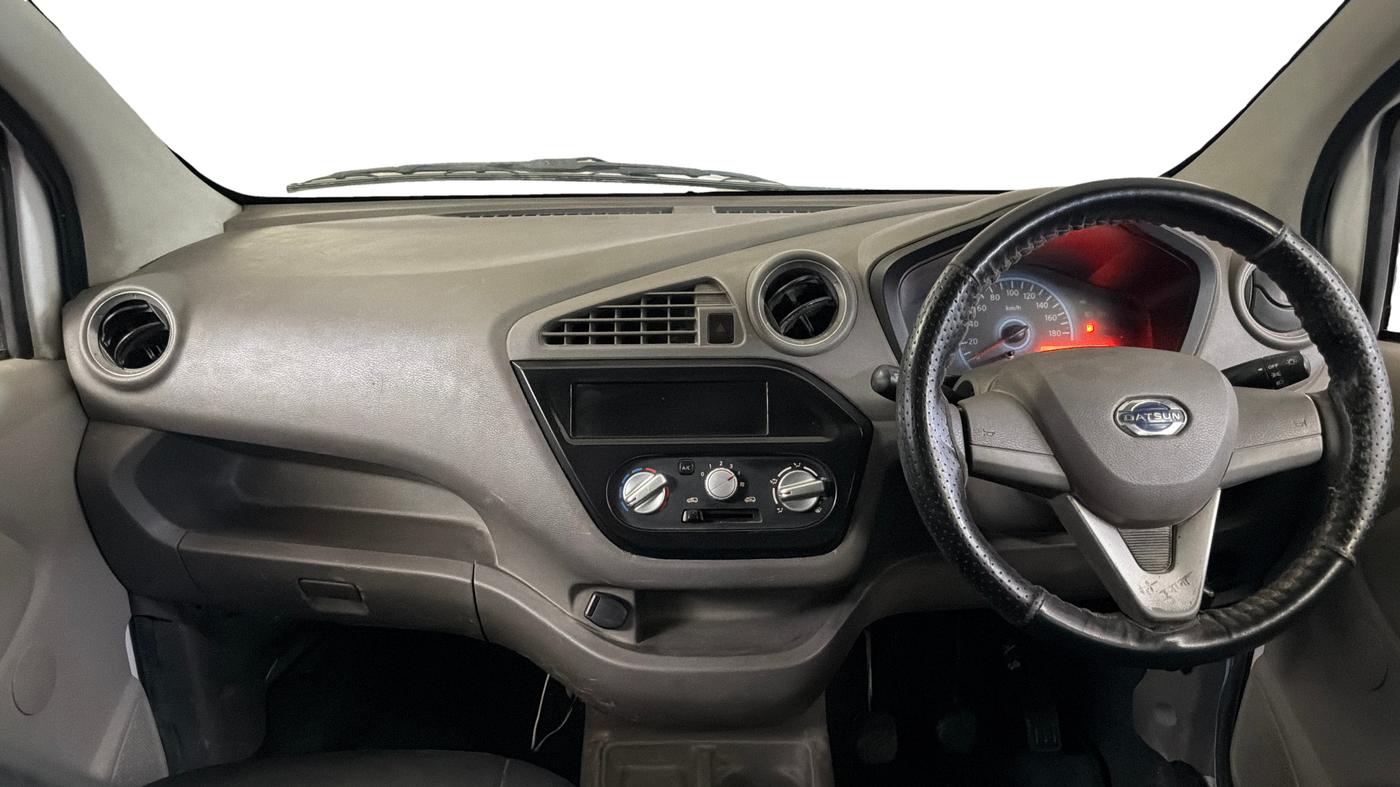 2016 Datsun Redi Go T (O), Petrol, Manual, 63,197 km, Dashboard