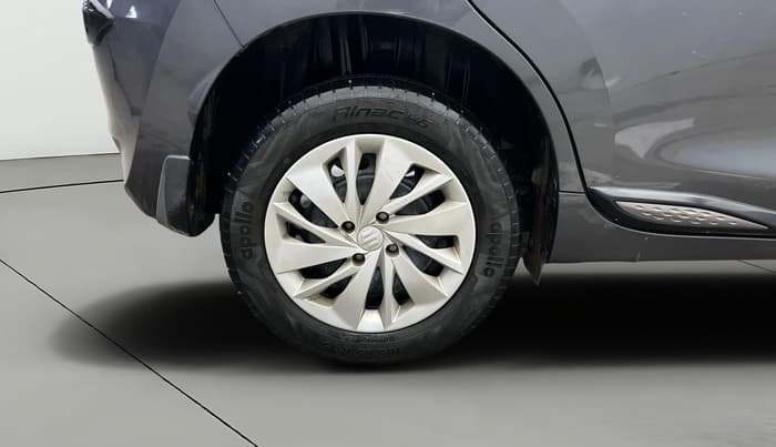 2023 Maruti Baleno DELTA PETROL 1.2, Petrol, Manual, 37,137 km, Right Rear Wheel