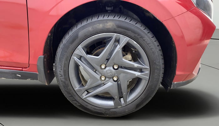 2022 Hyundai NEW I20 SPORTZ 1.2 MT, Petrol, Manual, 42,074 km, Right Front Wheel