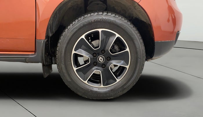 2019 Renault Duster 85 PS RXS MT DIESEL, Diesel, Manual, 86,582 km, Right Front Wheel