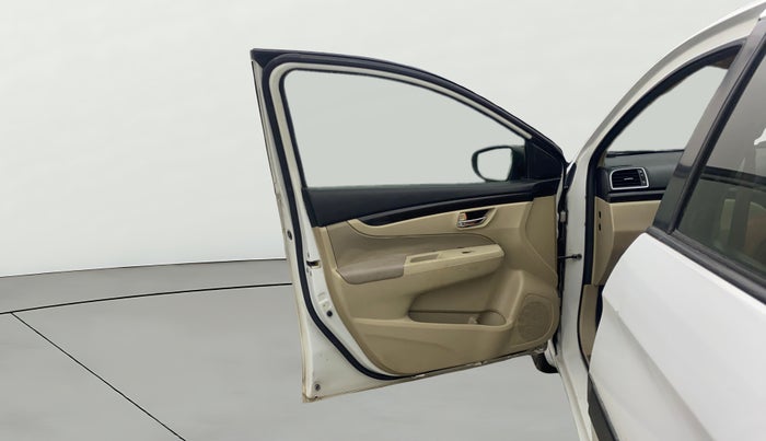 2015 Maruti Ciaz ZXI, Petrol, Manual, 74,839 km, LHS Front Door