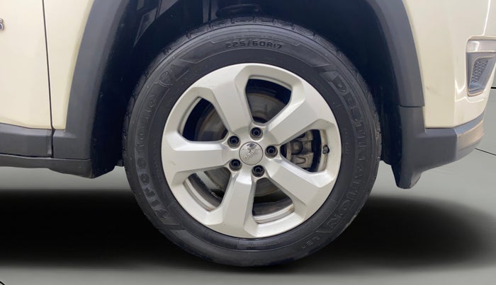 2017 Jeep Compass LONGITUDE (O) 2.0 DIESEL, Diesel, Manual, 68,398 km, Right Front Wheel