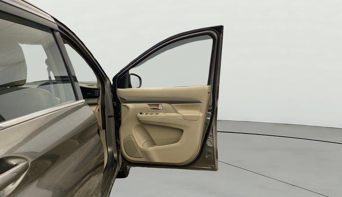 2021 Maruti Ertiga VXI CNG, CNG, Manual, 89,286 km, RHS Front Door