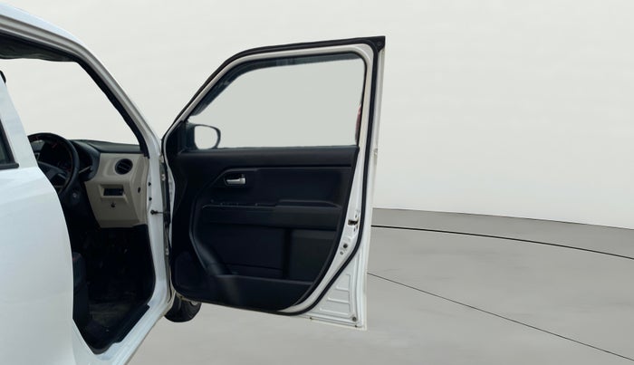 2020 Maruti New Wagon-R VXI 1.0, Petrol, Manual, 39,012 km, RHS Front Door