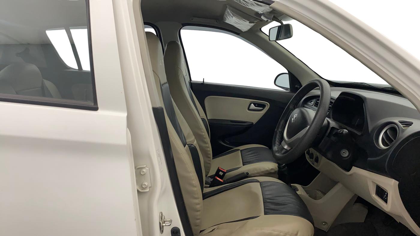 2021 Maruti Alto LXI, Petrol, Manual, 25,124 km, Right Side Front Door Cabin