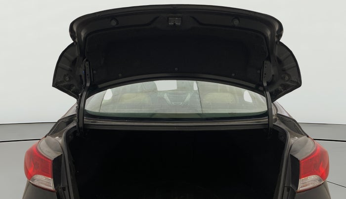 2013 Hyundai New Elantra 1.8 SX MT VTVT, Petrol, Manual, 79,054 km, Boot Door Open