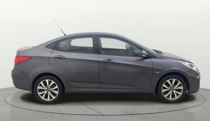 2014 Hyundai Verna FLUIDIC 1.6 CRDI SX, Diesel, Manual, 97,400 km, Right Side View