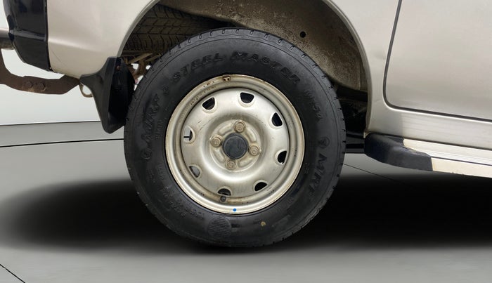 2019 Maruti Eeco 5 STR WITH A/C+HTR, Petrol, Manual, 43,596 km, Right Rear Wheel