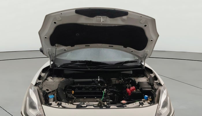 2021 Maruti Swift ZXI PLUS DUAL TONE, CNG, Manual, 55,586 km, Open Bonet