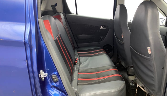 2015 Maruti Alto 800 LXI, Petrol, Manual, 60,265 km, Right Side Rear Door Cabin