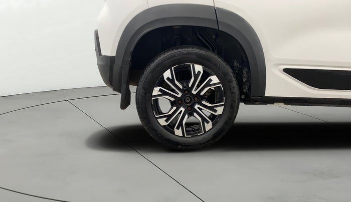 2021 Renault Kiger RXZ TURBO MT, Petrol, Manual, 88,074 km, Right Rear Wheel