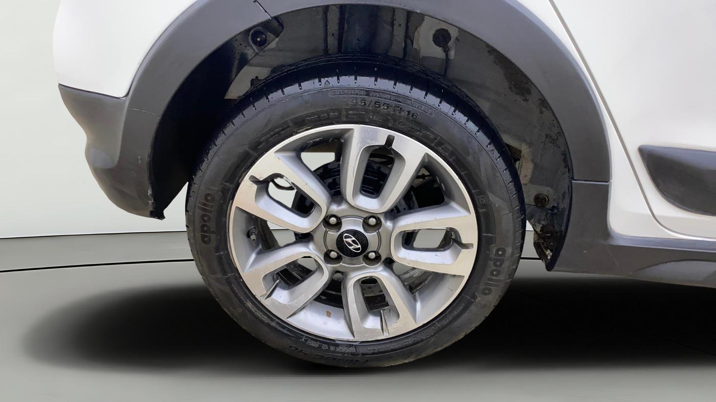 2015 Hyundai i20 Active 1.2 S, Petrol, Manual, 86,062 km, Right Rear Wheel