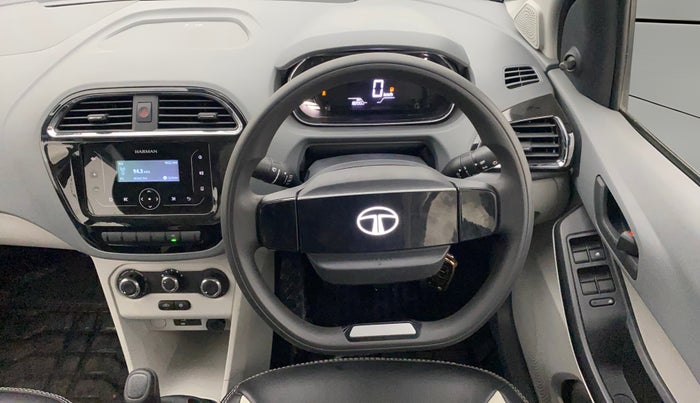 2025 Tata Tiago XM CNG, CNG, Manual, 18,190 km, Steering Wheel Close Up
