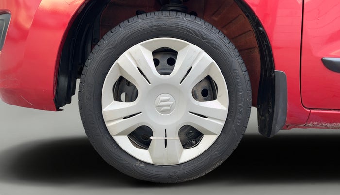 2017 Maruti Wagon R 1.0 VXI (O) AMT, Petrol, Automatic, 30,577 km, Left Front Wheel