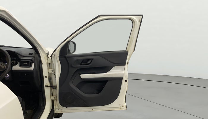 2023 Tata PUNCH PURE MT, Petrol, Manual, 57,074 km, RHS Front Door