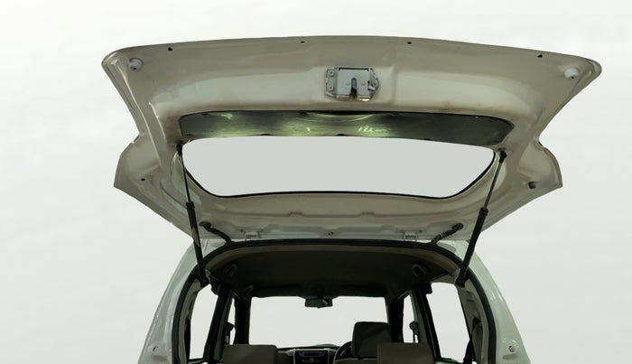 2014 Maruti Wagon R 1.0 VXI, CNG, Manual, 92,726 km, Boot Door Open