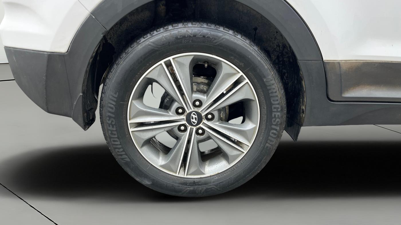 2017 Hyundai Creta SX PLUS AT 1.6 PETROL, Petrol, Automatic, 70,477 km, Right Rear Wheel