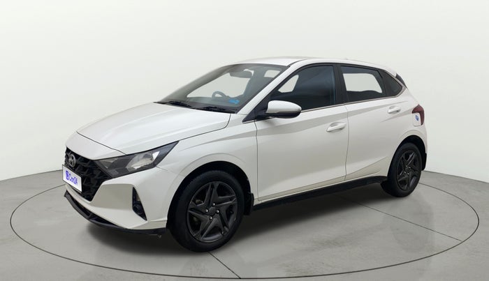 2021 Hyundai NEW I20 SPORTZ 1.2 AT, Petrol, Automatic, 90,600 km, Left Front Diagonal