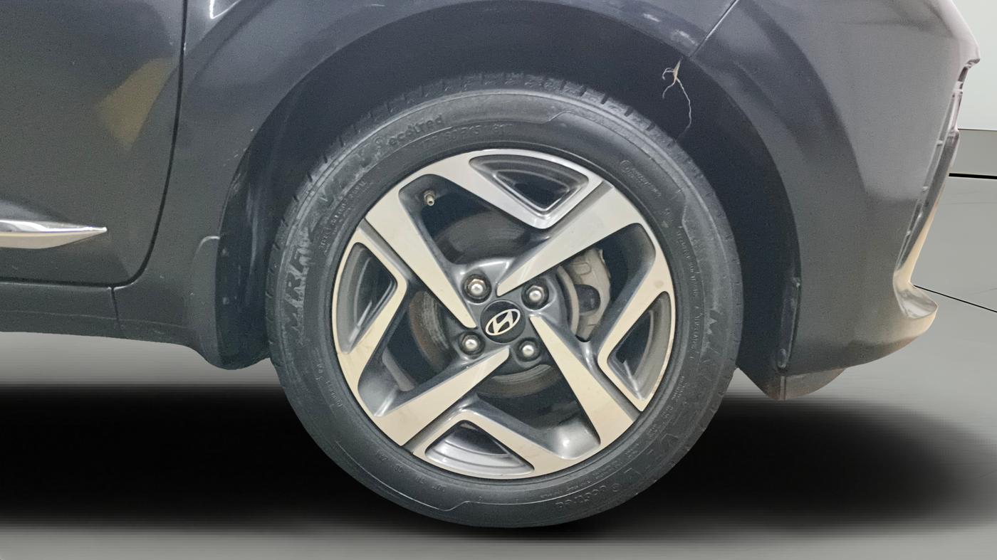 2023 Hyundai AURA SX 1.2, Petrol, Manual, 50,641 km, Right Front Wheel