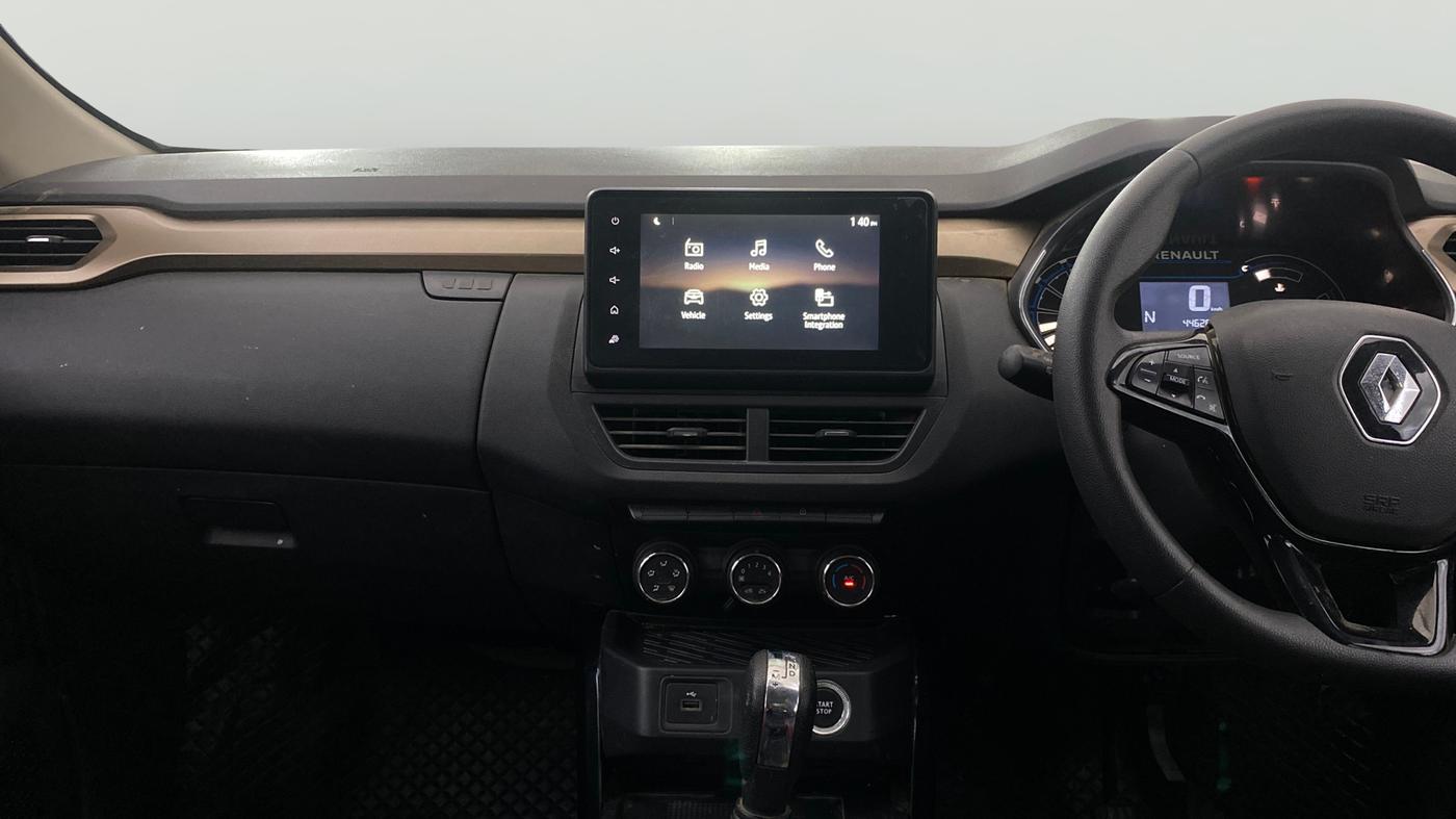 2022 Renault Kiger RXT (O) AMT DUAL TONE, Petrol, Automatic, 44,713 km, Air Conditioner