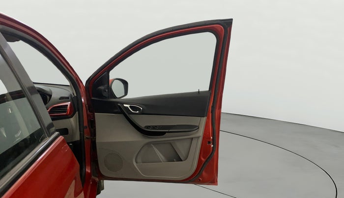 2017 Tata Tiago XZ PETROL, Petrol, Manual, 62,595 km, RHS Front Door