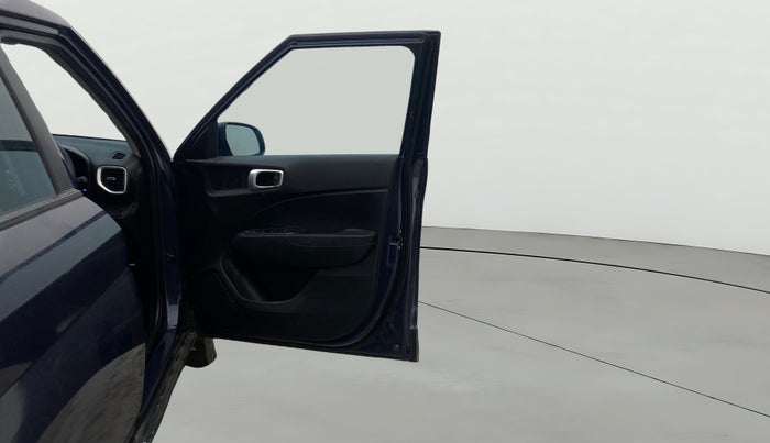 2020 Hyundai VENUE SX 1.0 TURBO, Petrol, Manual, 88,104 km, RHS Front Door