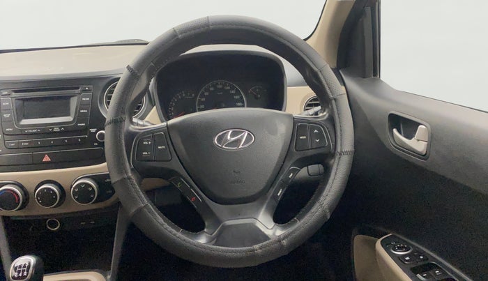 2015 Hyundai Grand i10 ASTA (O) 1.2 KAPPA VTVT, Petrol, Manual, 1,15,614 km, Steering Wheel Close Up