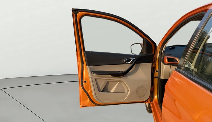 2017 Tata Tiago XZ PETROL, Petrol, Manual, 53,232 km, LHS Front Door