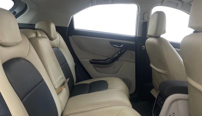 2021 Tata NEXON XZA PLUS SUNROOF PETROL, Petrol, Automatic, 54,732 km, Right Side Rear Door Cabin