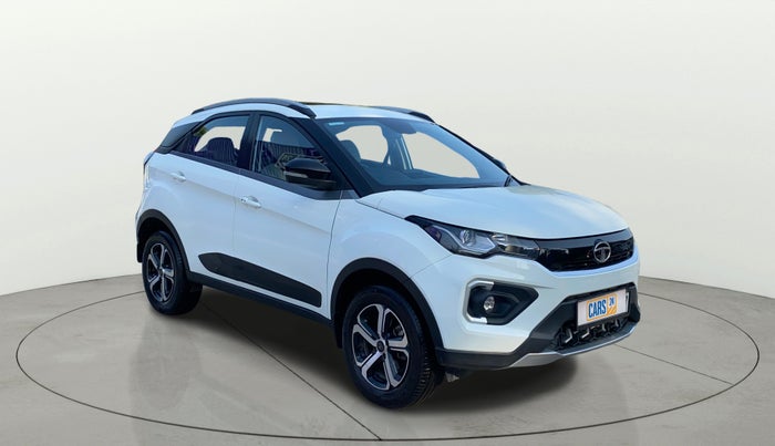 2021 Tata NEXON XZA PLUS SUNROOF PETROL, Petrol, Automatic, 64,166 km, Right Front Diagonal