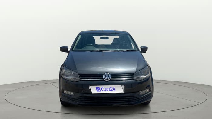 2014 Volkswagen Polo COMFORTLINE 1.2L, Diesel, Manual, 1,04,423 km, Front