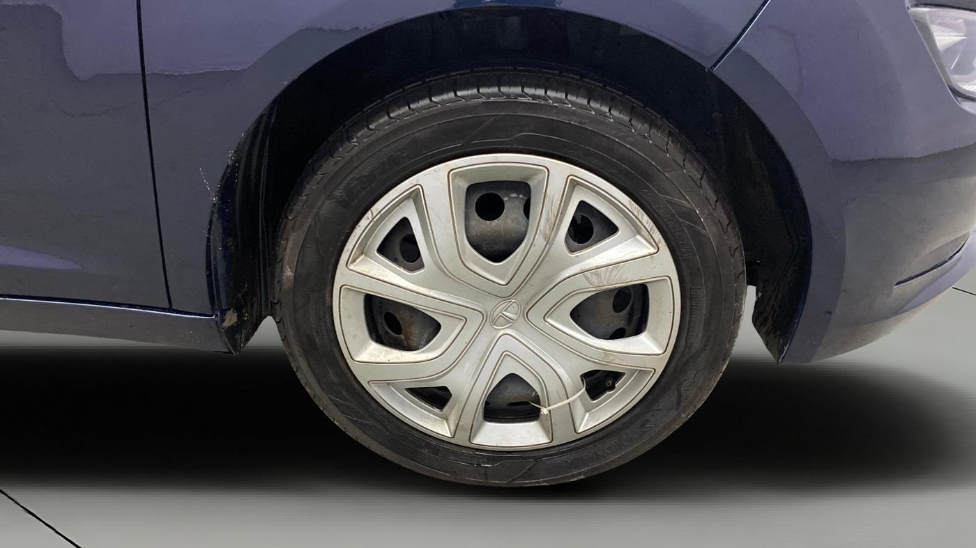 2022 Tata ALTROZ XT PETROL, Petrol, Manual, 89,709 km, Right Front Wheel