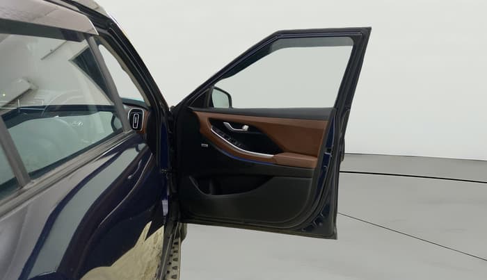 2023 Hyundai ALCAZAR  SIGNATURE (O) DCT 1.5 PETROL 7STR, Petrol, Automatic, 36,279 km, RHS Front Door