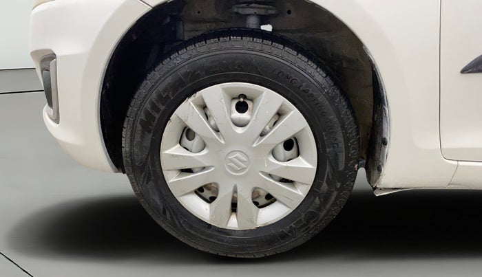 2016 Maruti Swift LXI (O), Petrol, Manual, 57,222 km, Left Front Wheel