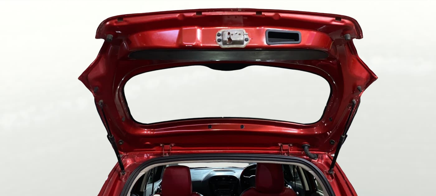 2019 Tata Tiago XZ PETROL, Petrol, Manual, 29,667 km, Boot Door Open