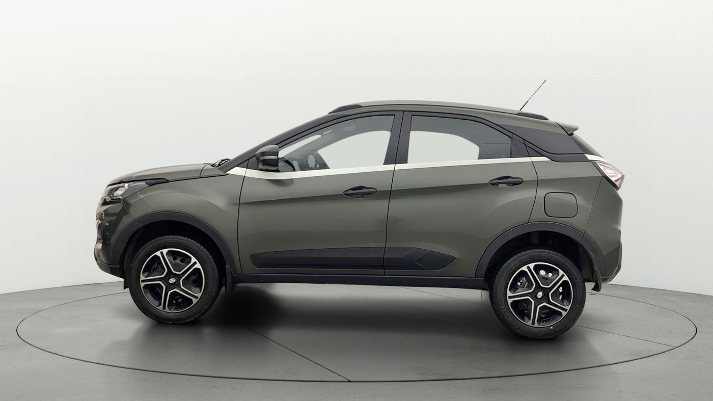 2023 Tata NEXON XM PETROL, Petrol, Manual, 13,117 km, Left Side