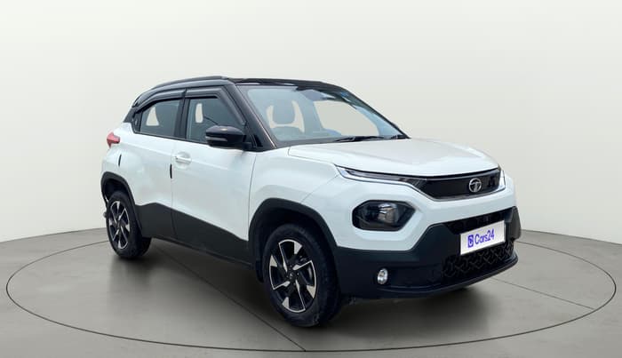 2023 Tata PUNCH Creative Dual Tone AMT Sunroof , Petrol, Automatic, 11,436 km, Right Front Diagonal