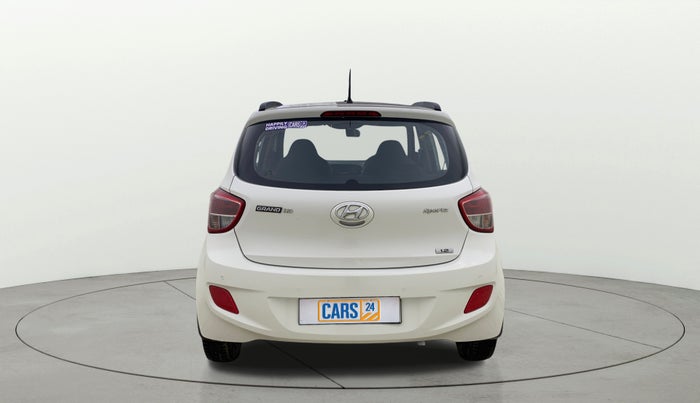 2016 Hyundai Grand i10 SPORTZ 1.2 KAPPA VTVT, CNG, Manual, 68,269 km, Back/Rear