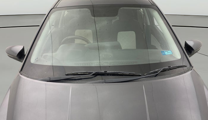 2023 Hyundai NEW I20 SPORTZ 1.2 IVT, Petrol, Automatic, 28,281 km, Front Windshield