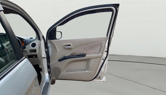 2017 Maruti Celerio ZXI, CNG, Manual, 87,265 km, RHS Front Door