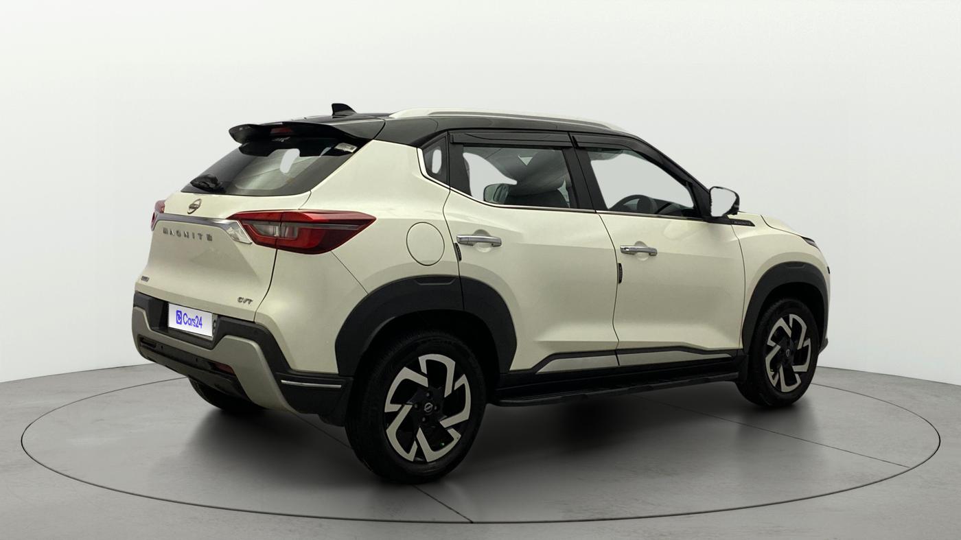 2023 Nissan MAGNITE XV PREMIUM TURBO CVT DUAL TONE, Petrol, Automatic, 6,857 km, Right Back Diagonal