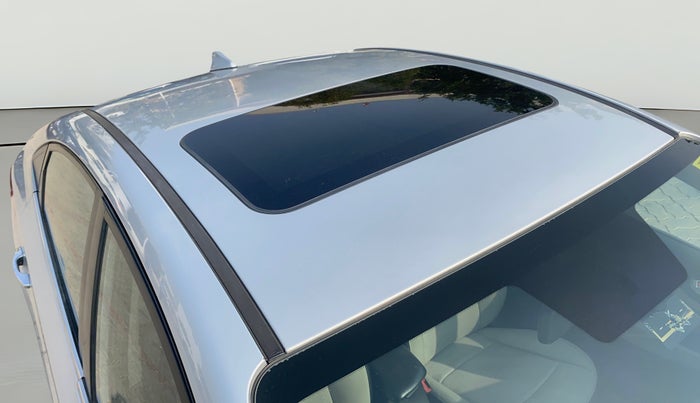 2018 Hyundai Verna 1.6 SX (O) CRDI MT, Diesel, Manual, 68,211 km, Roof