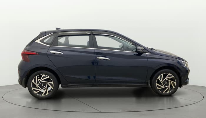 2023 Hyundai NEW I20 ASTA (O) 1.2 MT, Petrol, Manual, 34,136 km, Right Side View