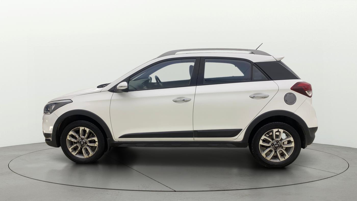2015 Hyundai i20 Active 1.4 SX, Diesel, Manual, 91,393 km, Left Side